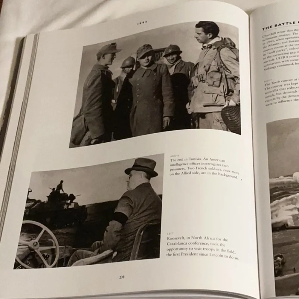 World War II in Photographs - Black Hardcover